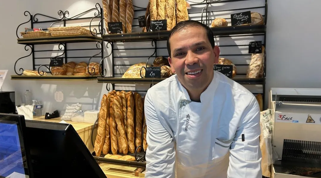 « Nous allons lancer une gamme de plats à emporter »: Mustapha Safir a repris la boulangerie de