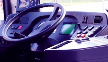 À Strasbourg, un chauffeur de bus réussit à maîtriser un homme armé qui le menaçait