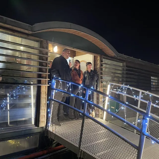 photo ali rebouh a été nommé lundi soir sur la péniche lola, siège de campagne de la candidate johanna rolland.  ©  photo presse océan-philippe corbou