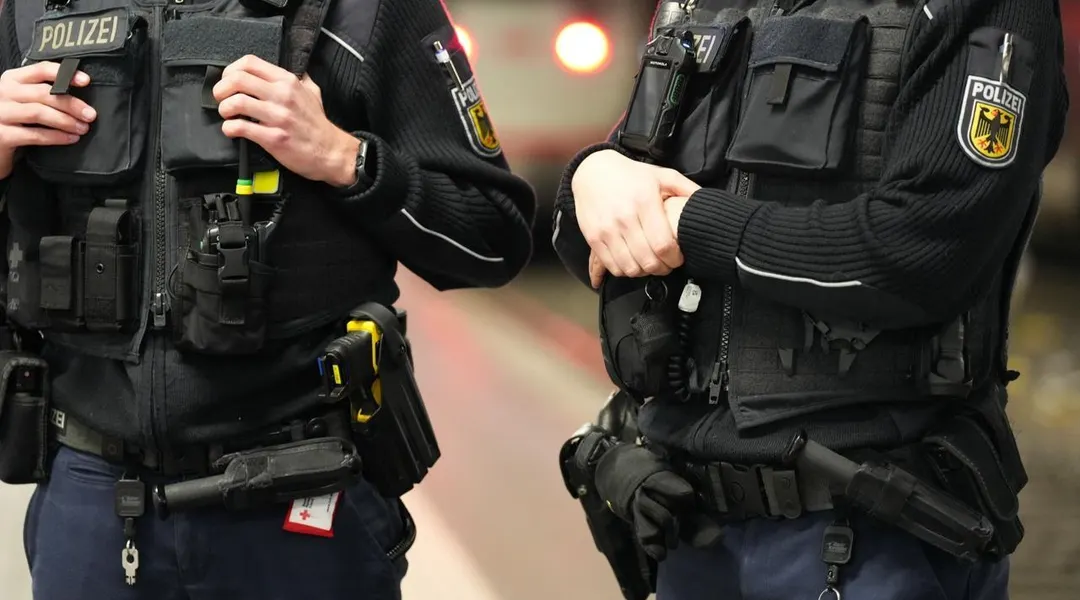 Allemagne : Friedrich Merz annonce vouloir mettre fin aux contrôles aux frontières