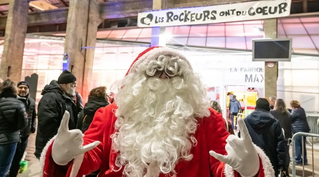 Le Père Noël et les bénévoles au taquet pour la soirée des Rockeurs ont du cœur, samedi, à