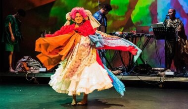 Robyn Orlin au TNB à Rennes : un ballet ardent, une plongée dans les cicatrices de l’Afrique du