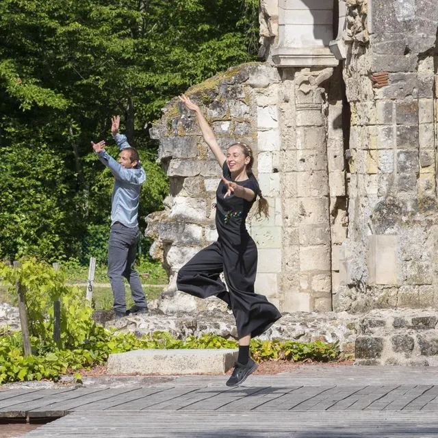 Ambra Senatore organise une grande festa conviviale et gratuite au Centre chorégraphique national de Nantes, samedi. Laurent Philippe/divergence-images.com photo ambra senatore organise une grande festa conviviale et gratuite au centre chorégraphique national de nantes, samedi. © laurent philippe/divergence-images.com