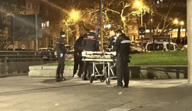 À Rennes, un homme pris en charge après s’être lui-même blessé au couteau sur la dalle du