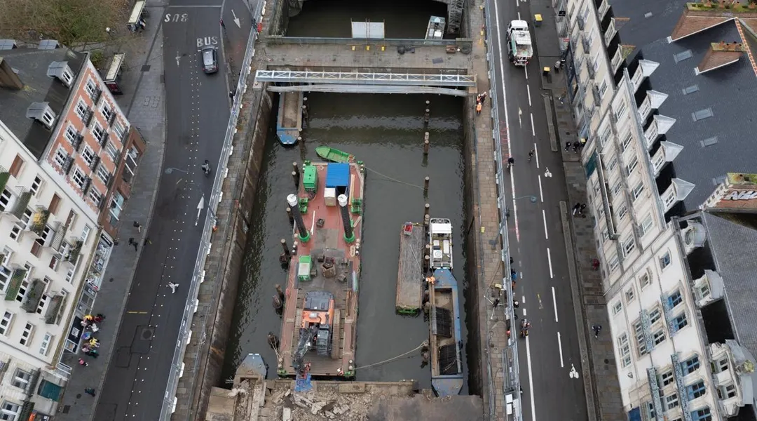 EN IMAGES. À Rennes, les spectaculaires images de la Vilaine qui progressivement réapparaît au