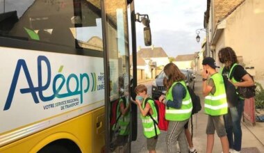 La grève des cars scolaires s’invite aux débats du conseil régional des Pays de la Loire