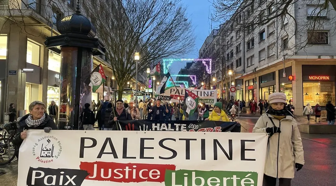À Nantes, une manif aux flambeaux pour ne pas oublier les Palestiniens