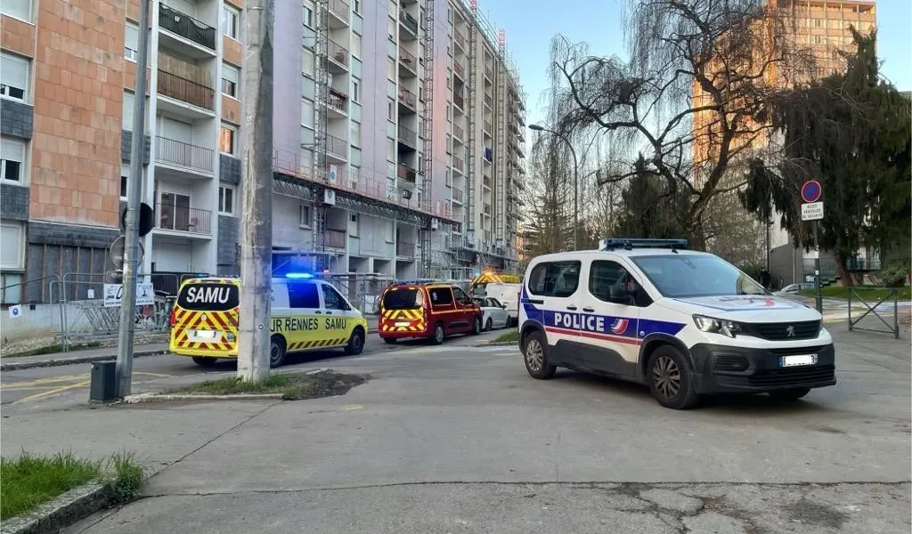 À Rennes, un jeune homme blessé d’un coup de couteau dans un immeuble de Maurepas