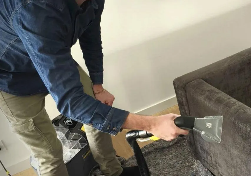 Ercé-en-Lamée. Corentin Guillemois se lance dans le nettoyage