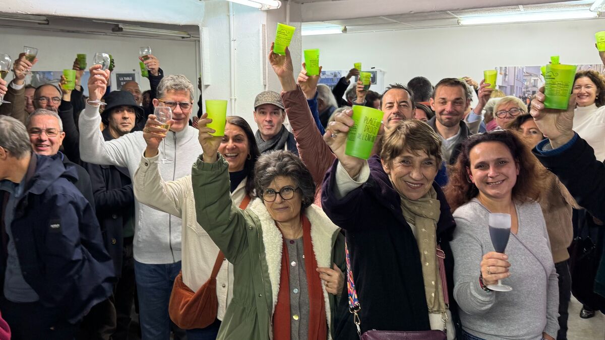 « C’est signé ! » : à Paris, les « hyper voisins » du XIVe ont acheté leur future maison commune