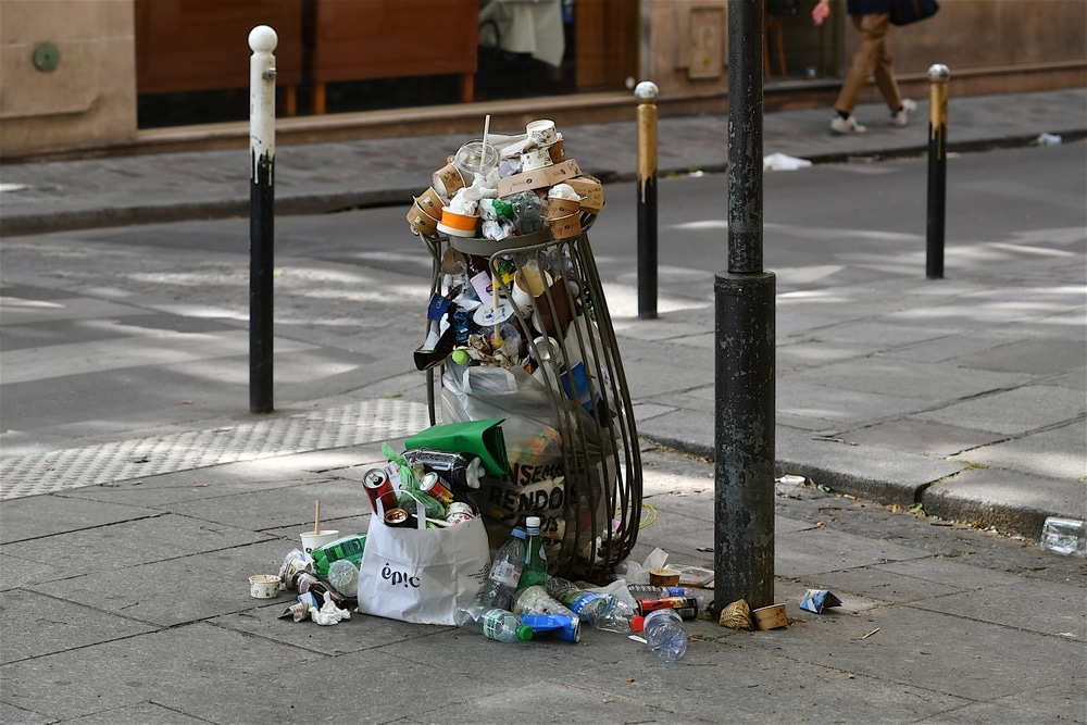Paris dans le top 5 mondial des villes les plus sales selon une étude internationale