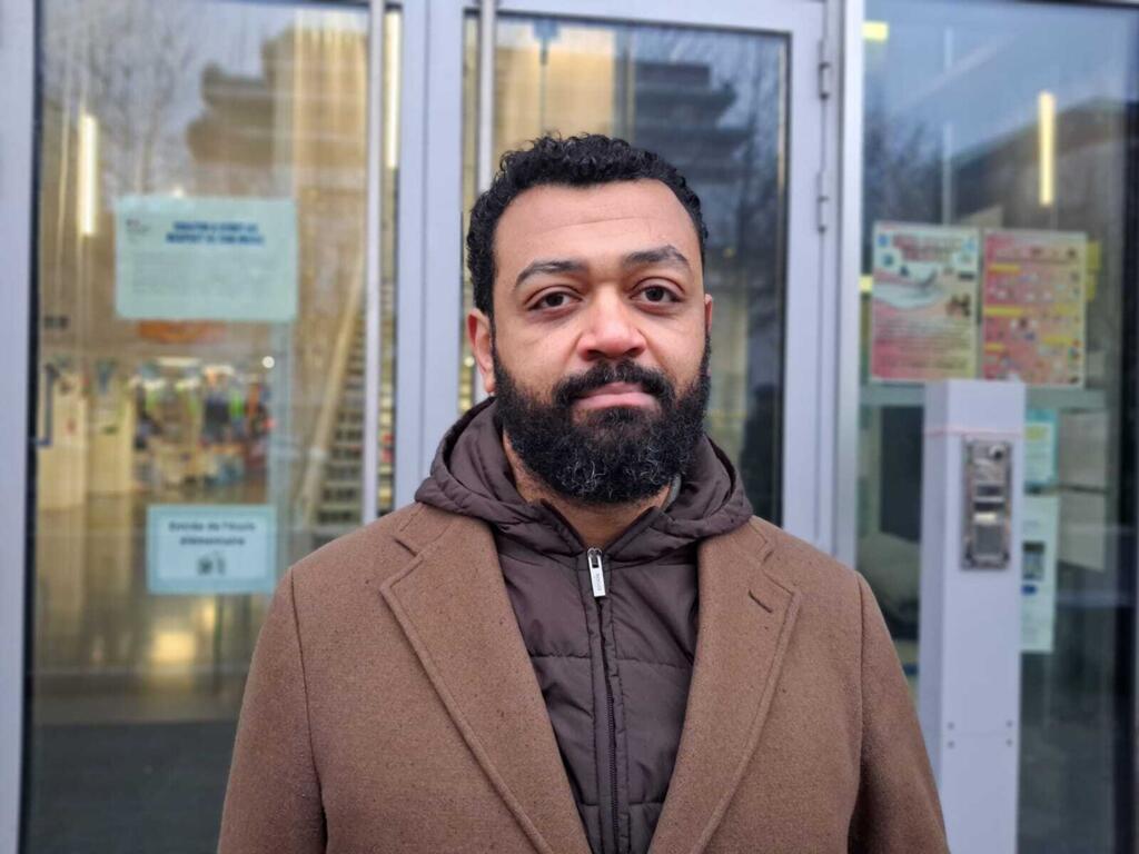 Alain, habitant du quartier depuis dix ans, qui envisage de déménager d'ici trois ans.