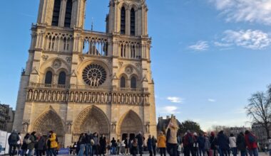 Un nombre record de visiteurs à Notre-Dame de Paris, un an après sa réouverture - Reportage France