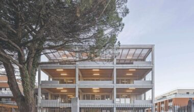 une crèche de quatre niveaux favorise la création de vastes terrasses