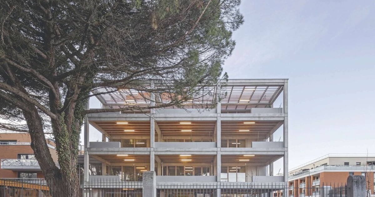 une crèche de quatre niveaux favorise la création de vastes terrasses