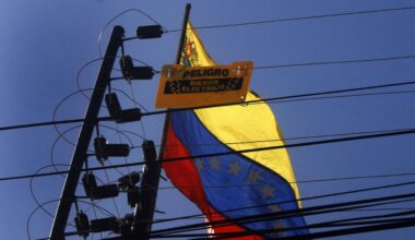 Déploiement militaire, bombardements, blocus total : Donald Trump prêt à tout pour s’accaparer les richesses du Venezuela - L'Humanité