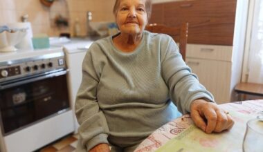 Fontenay-sous-Bois : Ginette, 92 ans, lâchée par certains soignants à cause d’une invasion de punaises de lit