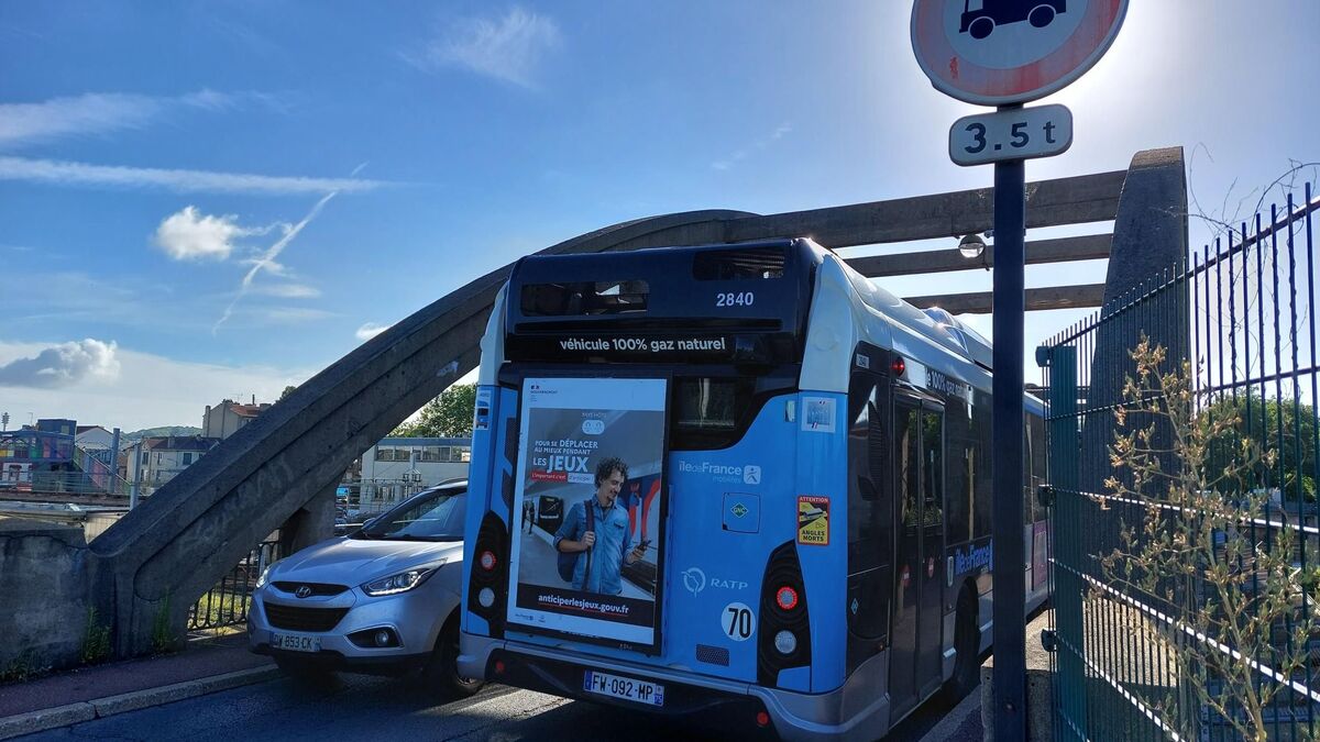 Ponts fragilisés : dans les petites communes, certains « arrivent en fin de vie faute d’entretien »