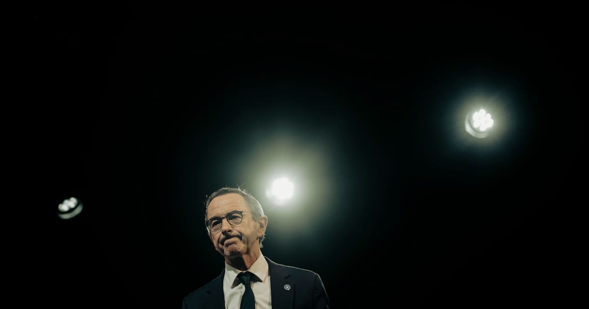 la droite travaille à faire tomber le barrage – Libération