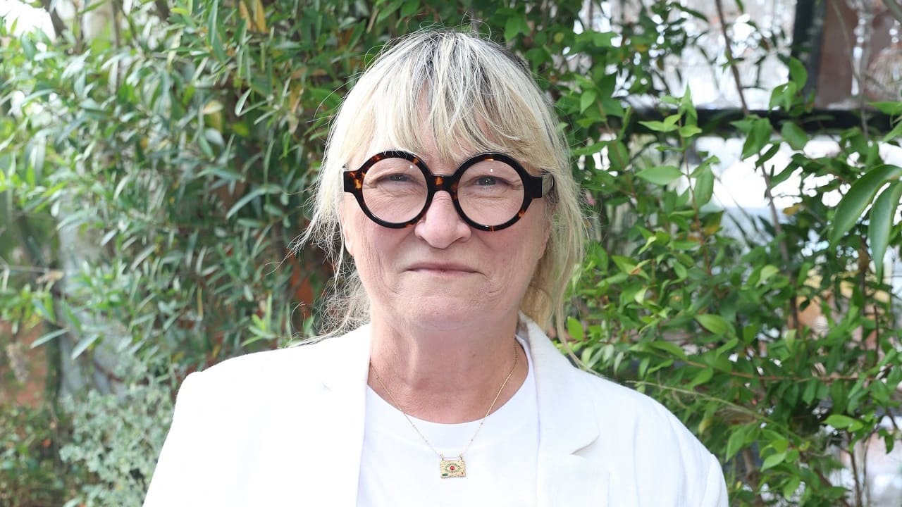 le salaire indécent de Christine Bravo (69 ans) en tant que chroniqueuse chez Cyril Hanouna