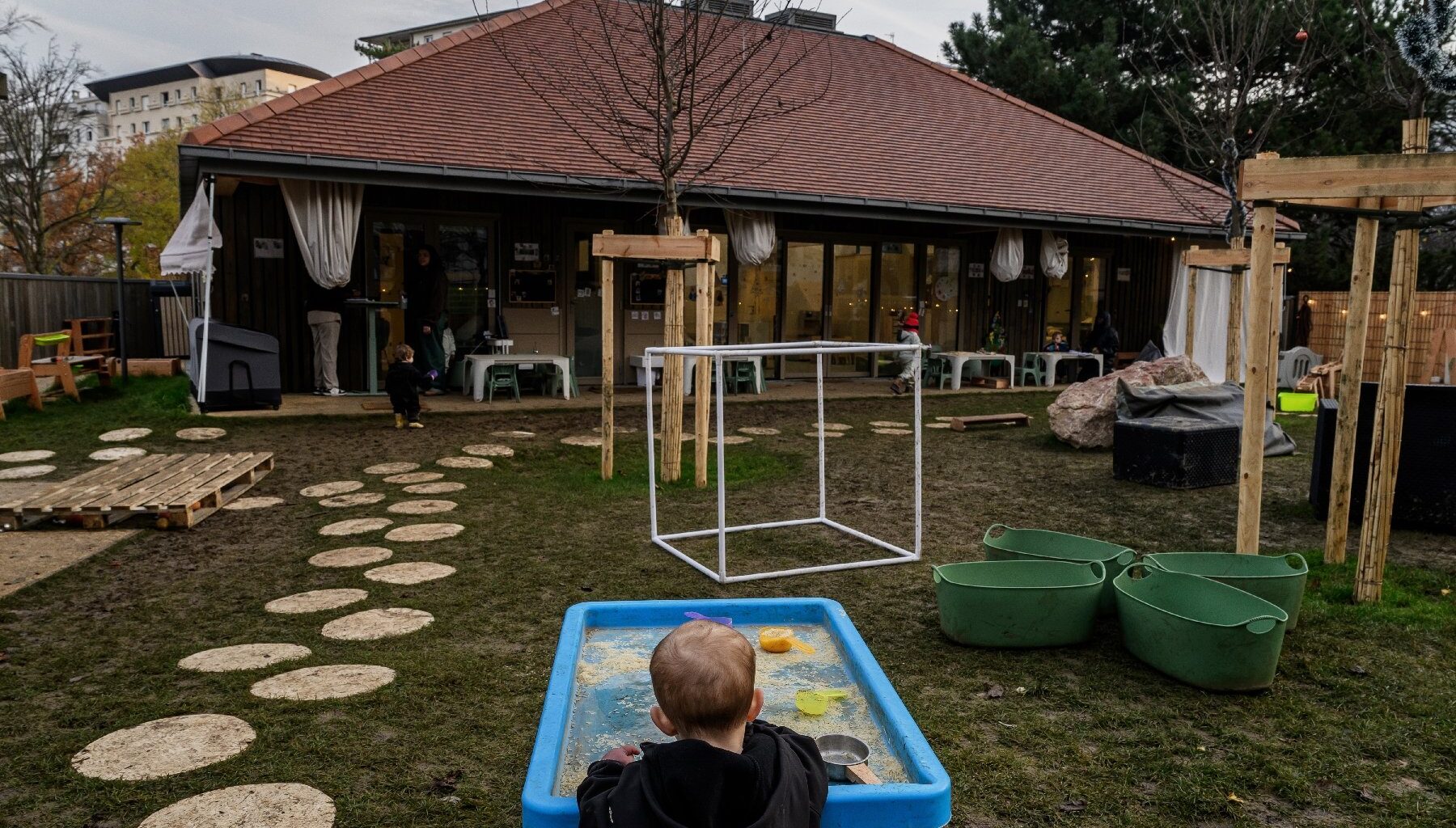 Dehors les gones ! A Lyon, une crèche "100% plein air"