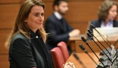 à gauche, la laïcité a piscine»