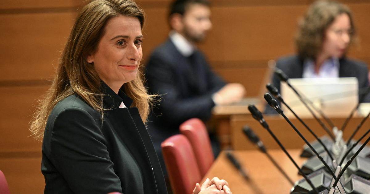 à gauche, la laïcité a piscine»