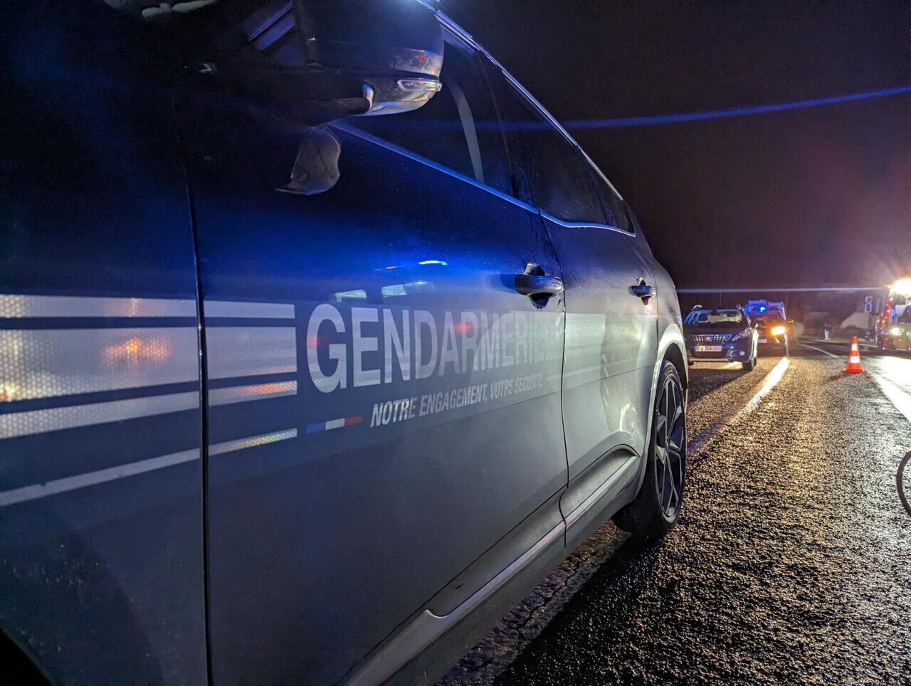 un auto-stoppeur de 27 ans meurt percuté par une voiture entre Épinal et Nancy