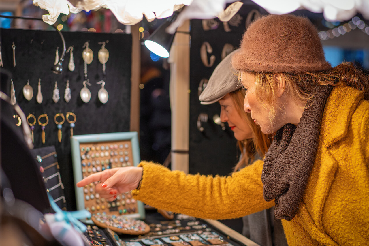 À Rouen, un marché 100% féminin et solidaire pour « valoriser ces femmes qui vivent de leur artisanat »