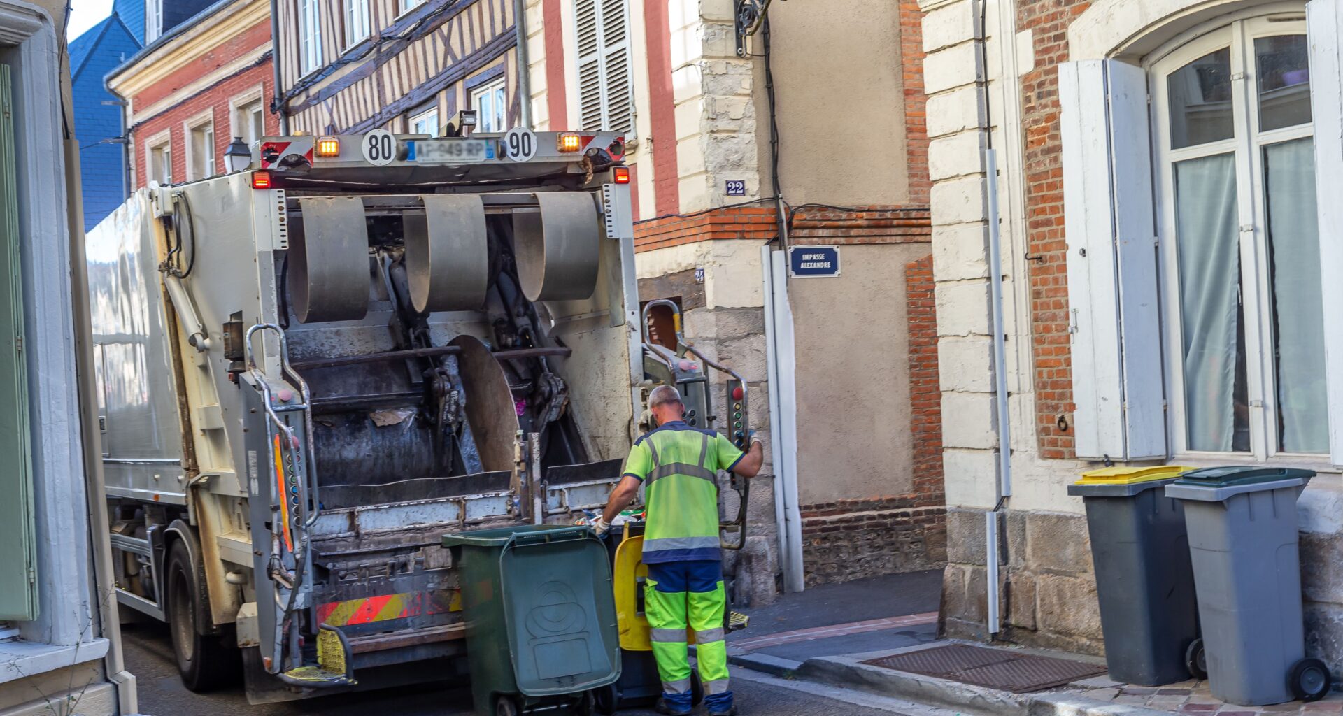 Une grève de la collecte des déchets pourrait impacter 52 communes de la métropole lilloise à partir du 22 décembre - 20/12/2025