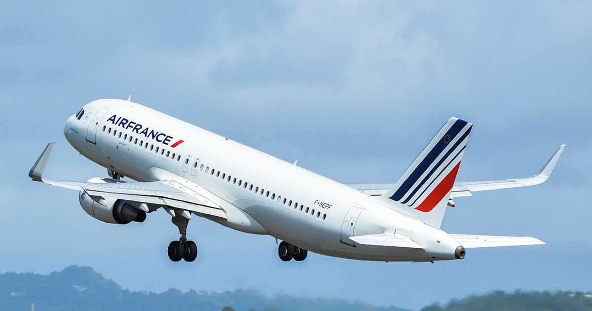 Après la panique à bord, des passagers du vol Air France Paris Ajaccio annoncent porter plainte