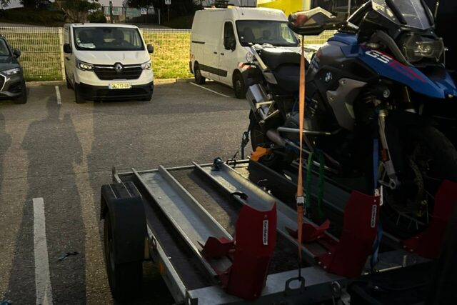 Bien qu’il l’ait sécurisé sur sa remorque de la voiture, Josef s’est fait dérober sa moto. (© Document remis à actu Grenoble)