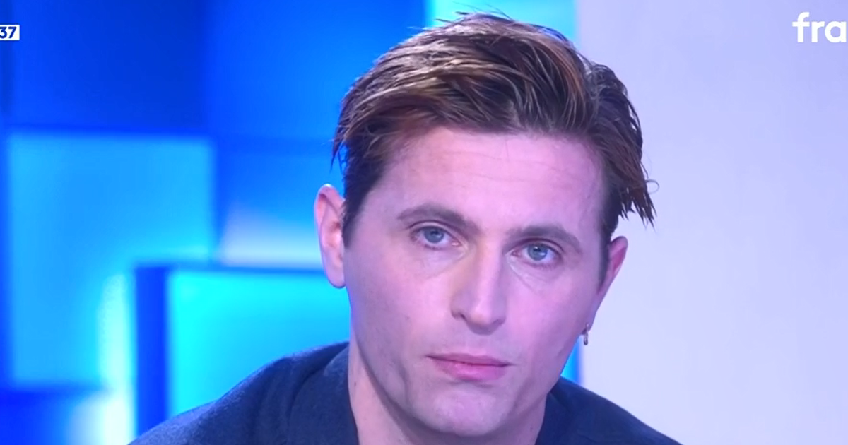 Raphaël Quenard perd ses moyens en direct en évoquant la disparition d'une des femmes de sa vie : "Je l'aime"