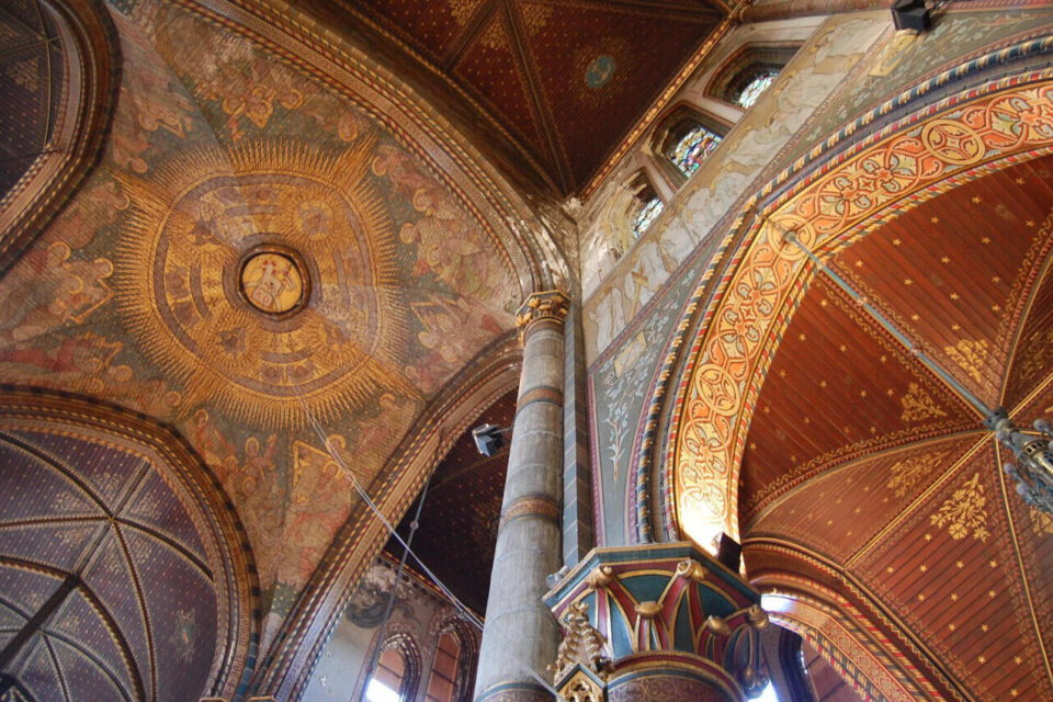 L'église St-Joseph davantage ouverte en août Sublimes voûtes de l'église St Joseph de Roubaix. - voûte saint joseph roubaix