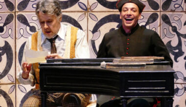 Le Barbier de Séville selon Pierre-Emmanuel Rousseau à l’Opéra de Marseille – Figaro de Noël – Compte rendu