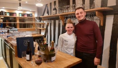 un bar utilise un procédé ingénieux pour pouvoir proposer des centaines de vins différents