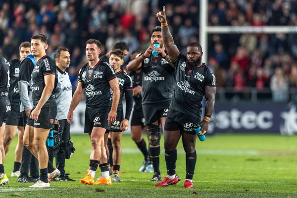 Toulon s’est imposé au forceps contre Bath (45-34), dimanche au stade Mayol lors de la deuxième journée de Champions Cup et se relance dans la course à la qualification de la poule 2.