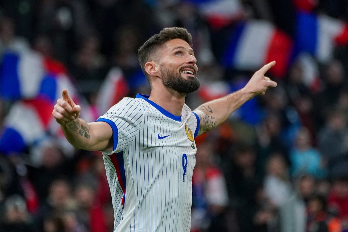“Il a frisé !” : Olivier Giroud victime d’un incident technique qui fait beaucoup rire Santa et Nagui