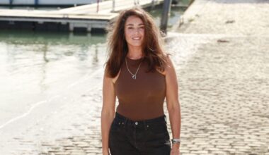 sa demi-soeur a été adoptée par une star de la cha ...