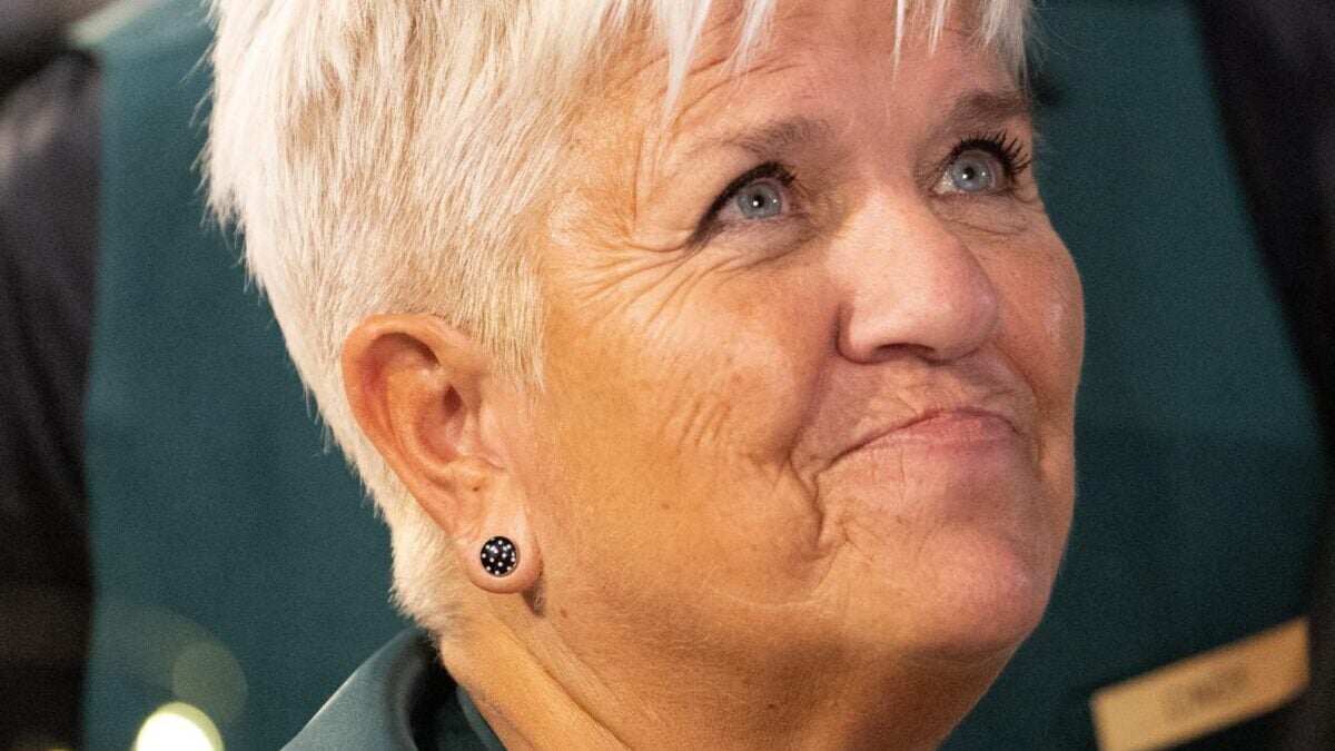 EXCLU. Mimie Mathy toujours aux Enfoirés en 2026 ? "Je pense qu'o ...