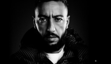 Booba rend hommage à Lacrim et en profite pour tacler Dinos