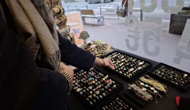Cette friperie de bijoux où tout est à 5 euros s'installe pour la première fois à Rouen