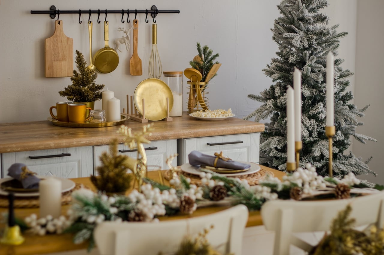 ces 8 trésors de Noël à chiner avant tout le monde (leur valeur pourrait exploser dans les prochaines années) Le Journal de la Maison.
