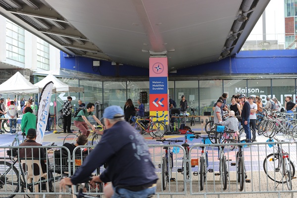 Brocante velo Lille_Cerema HautsdeFrance_1
