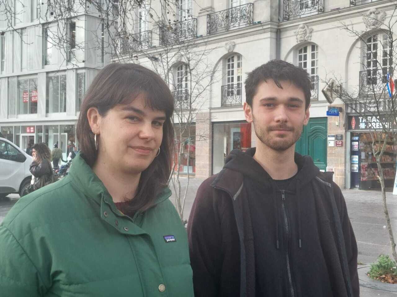 "un programme de luttes" pour les Révolutionnaires