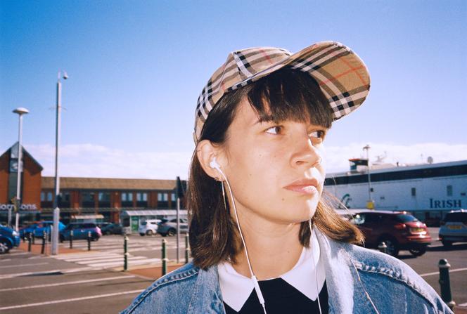 La chanteuse et rappeuse Asfar Shamsi.