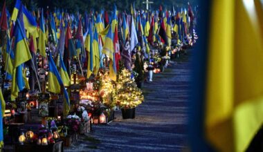 EN DIRECT, guerre en Ukraine : Volodymyr Zelensky affirme que Washington reste déterminé à parvenir à un accord de paix - Le Monde.fr