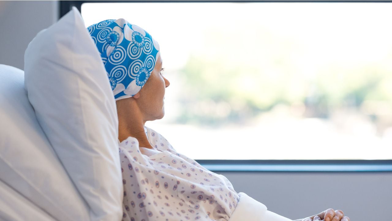 Femme cancer hôpital