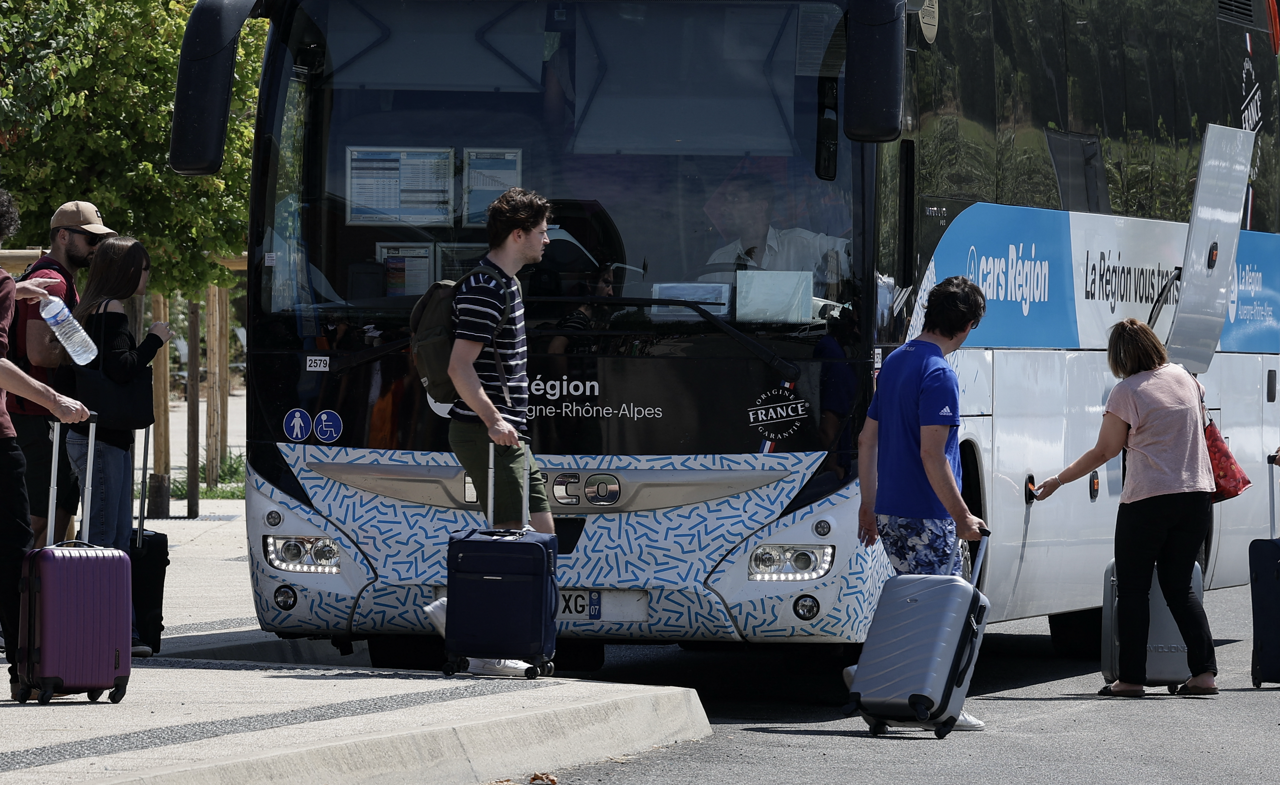 un conducteur d'autocar ciblé pour sa conduite à la Part-Dieu