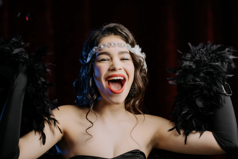 L’Horizon Resort Massane plonge les convives dans l’ambiance des années 20-30 pour le réveillon.